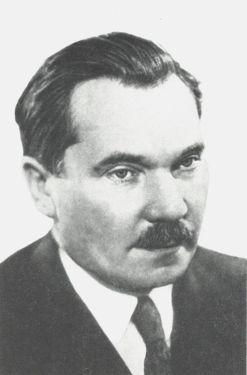 Александр  Яковлевич Аросев