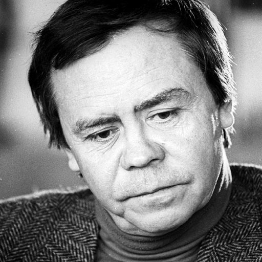 Валентин  Григорьевич Распутин